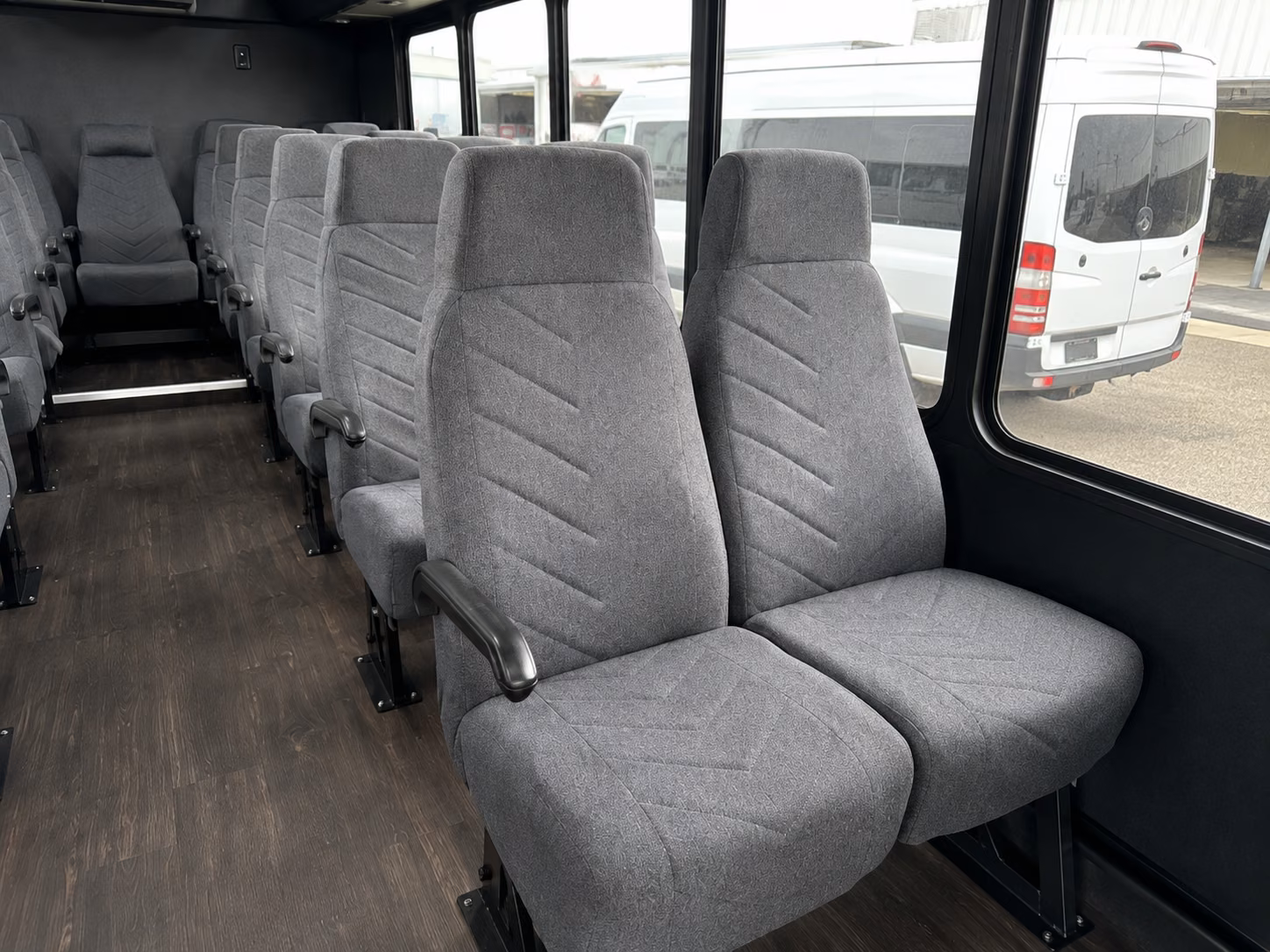 kissimmee 15 passenger minibus inside