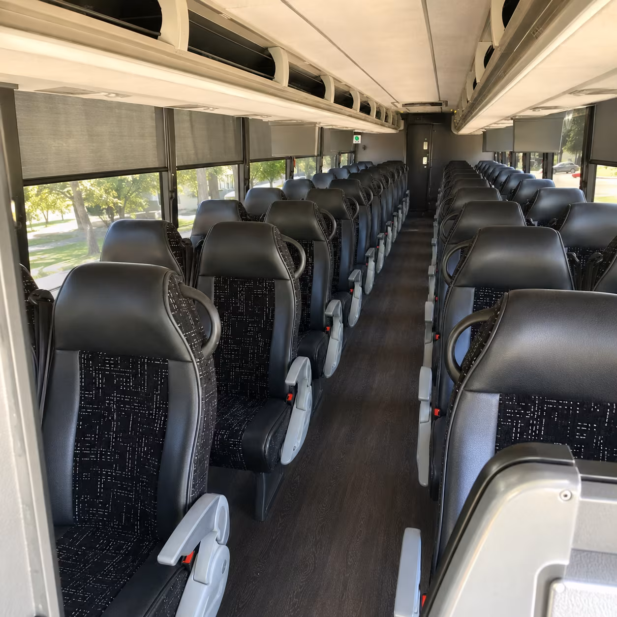 kissimmee bus rental service area