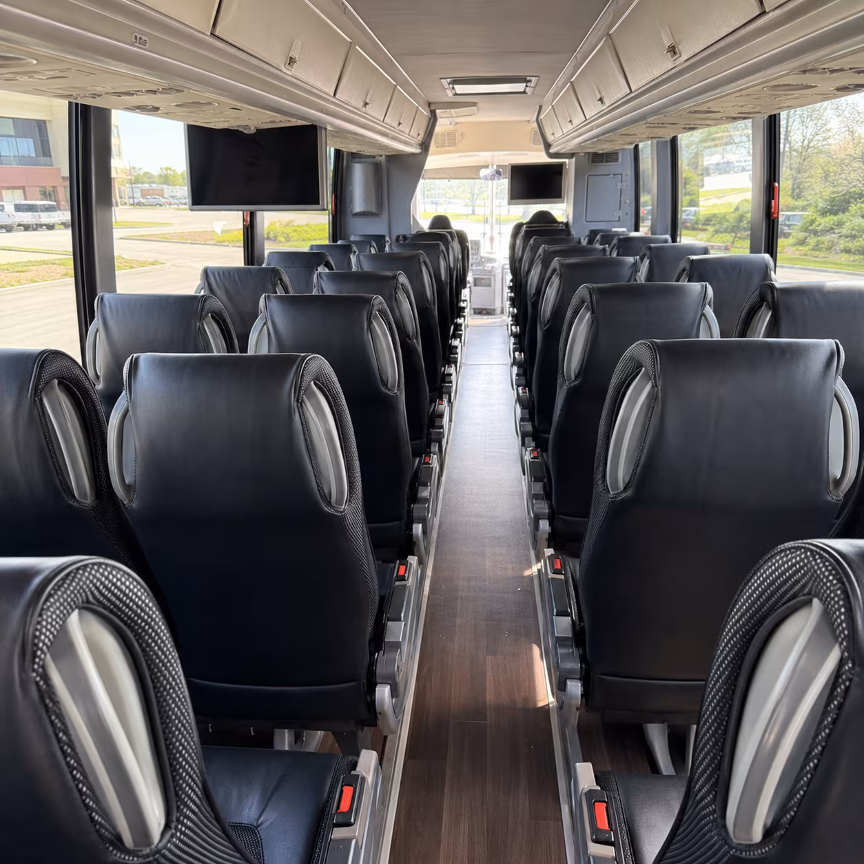 long distance bus trips from kissimmee to jacksonville and northeast florida