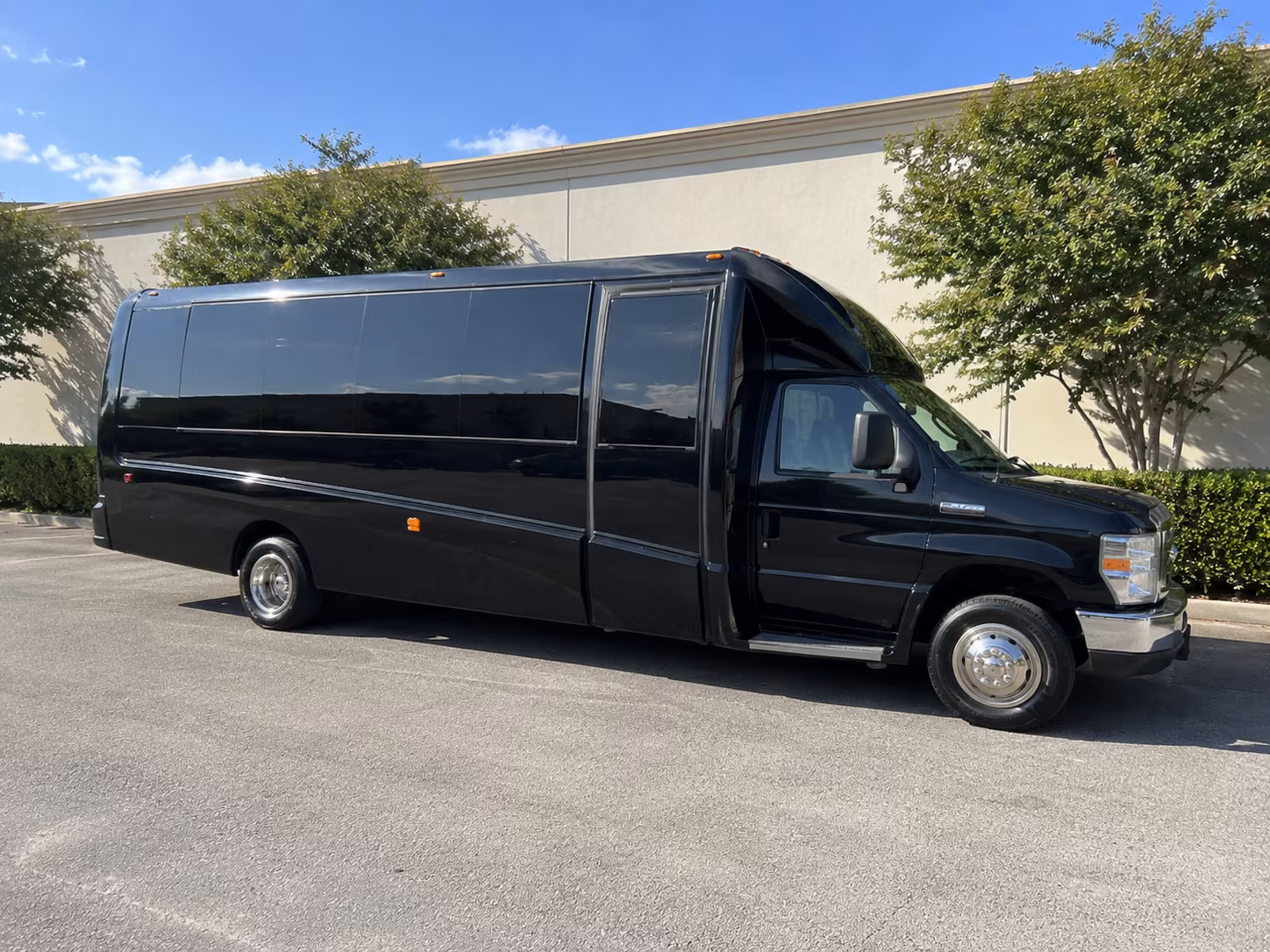 party bus transportation for kissimmee area proms
