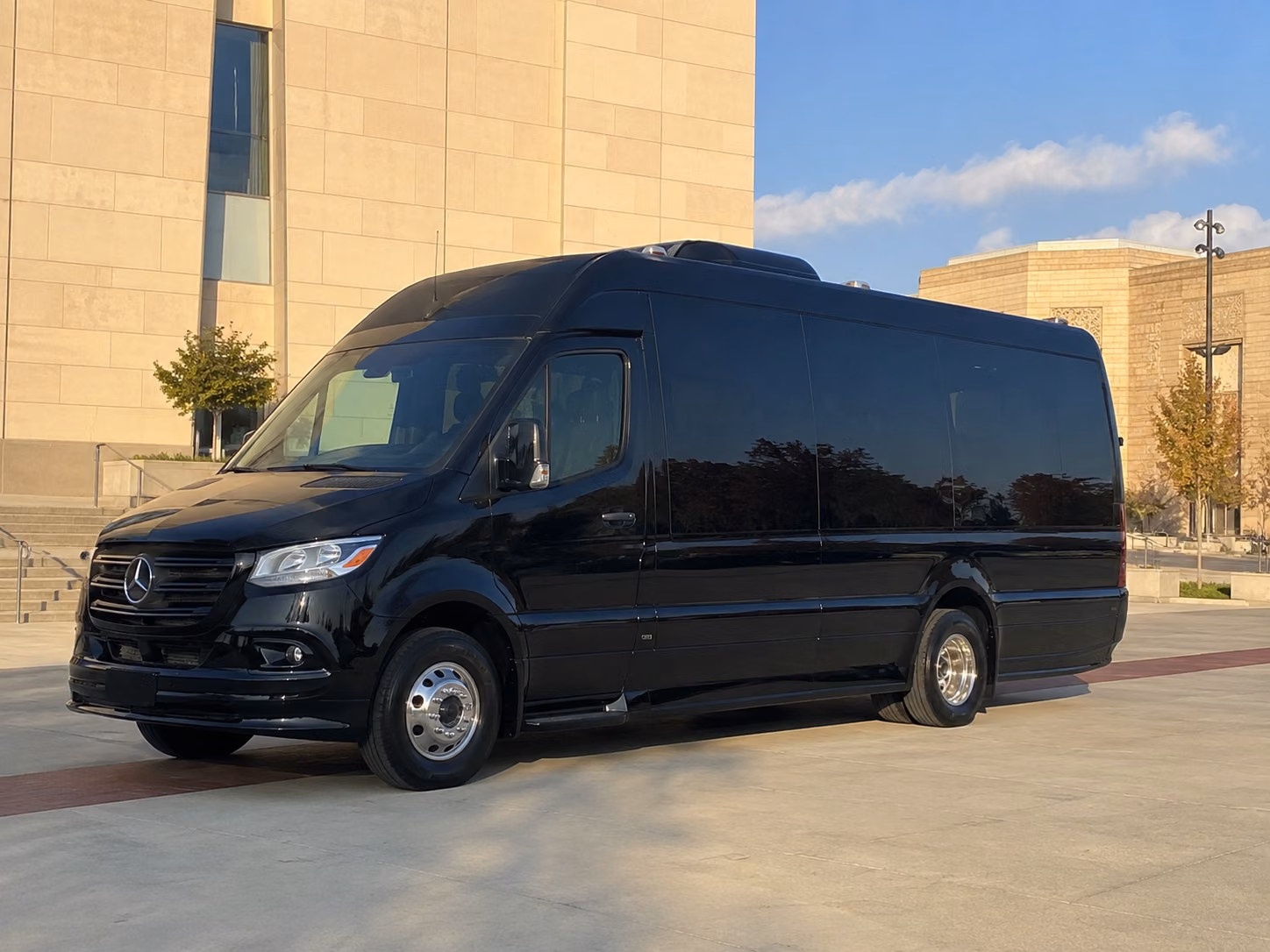 sprinter vans and limos for kissimmee prom couples and small groups